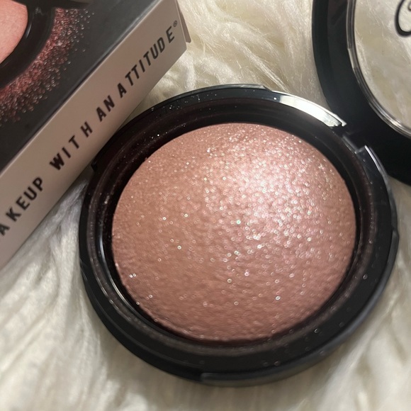 RUDE COSMETICS 5PC MAKEUP SET - Picture 12 of 12